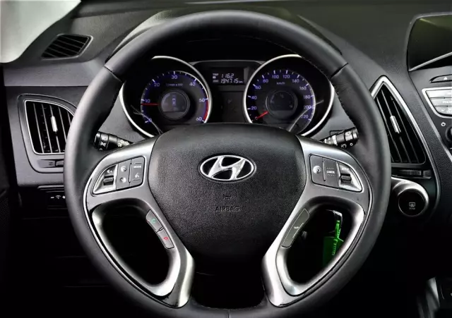 HYUNDAI Ix35 1.7 CRDi Premium 2WD