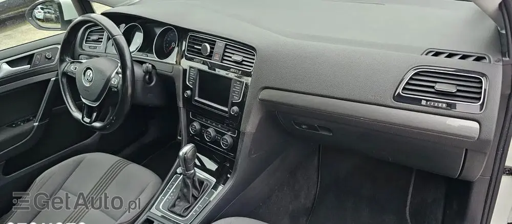 VOLKSWAGEN Golf 1.6 TDI BlueMotion Technology DSG Allstar