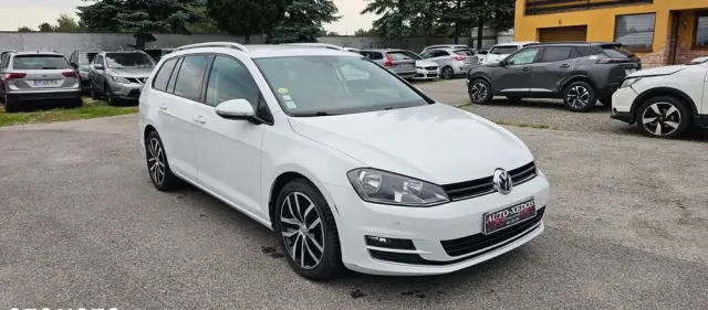 VOLKSWAGEN Golf 1.6 TDI BlueMotion Technology DSG Allstar