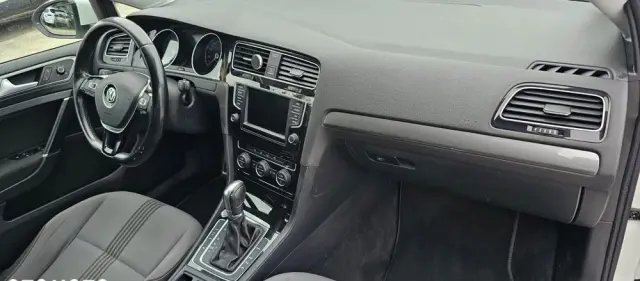 VOLKSWAGEN Golf 1.6 TDI BlueMotion Technology DSG Allstar