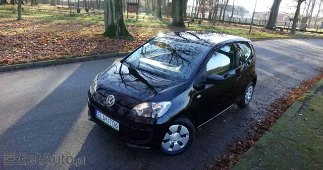 VOLKSWAGEN Up! 