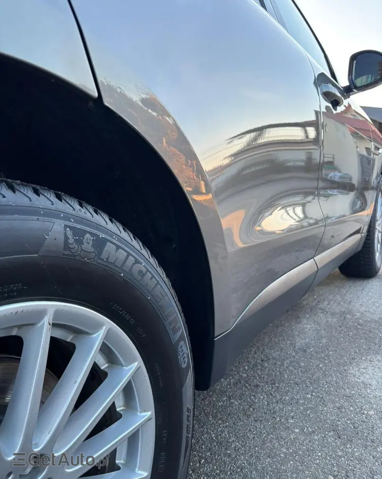 JAGUAR F-Pace 2.0 i4D AWD Prestige