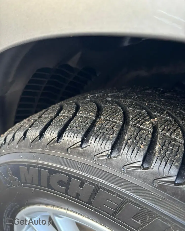 JAGUAR F-Pace 2.0 i4D AWD Prestige