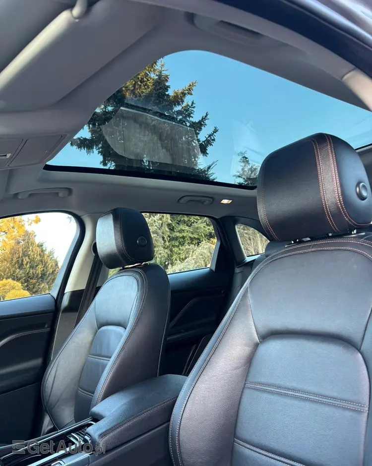 JAGUAR F-Pace 2.0 i4D AWD Prestige