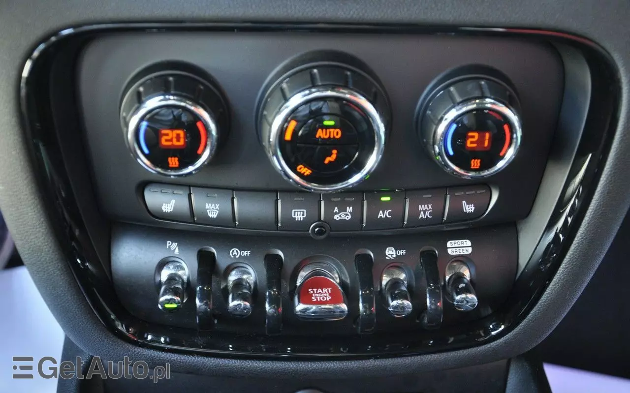 MINI Clubman Cooper D Untold Edition