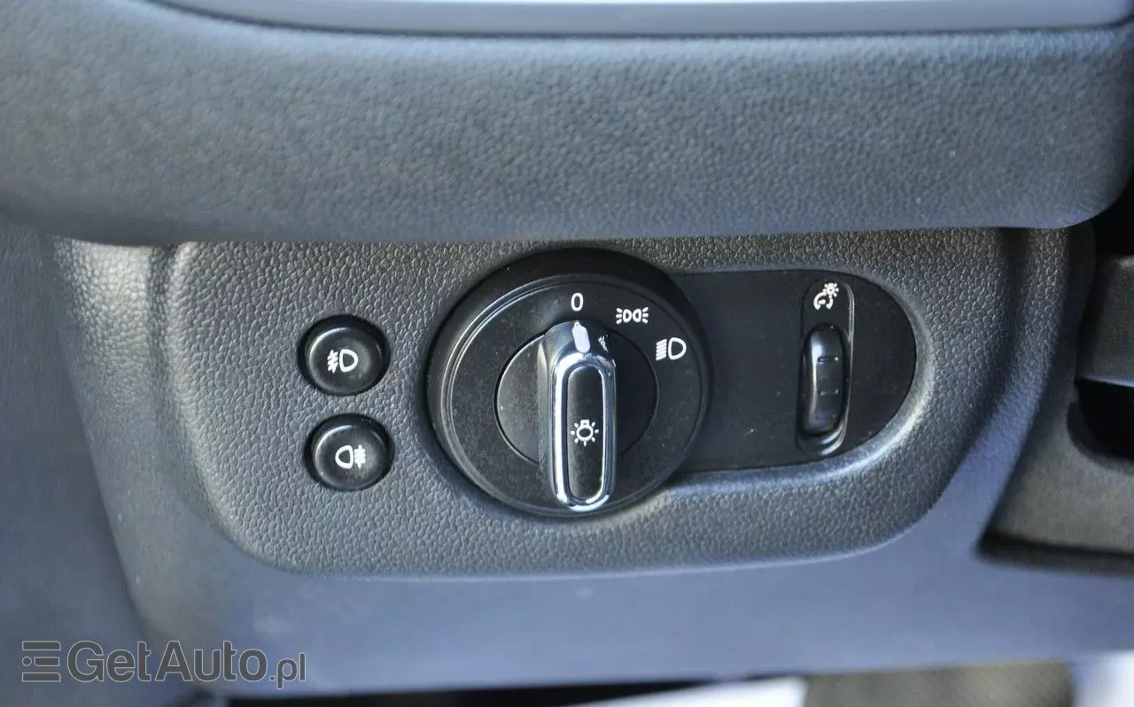 MINI Clubman Cooper D Untold Edition