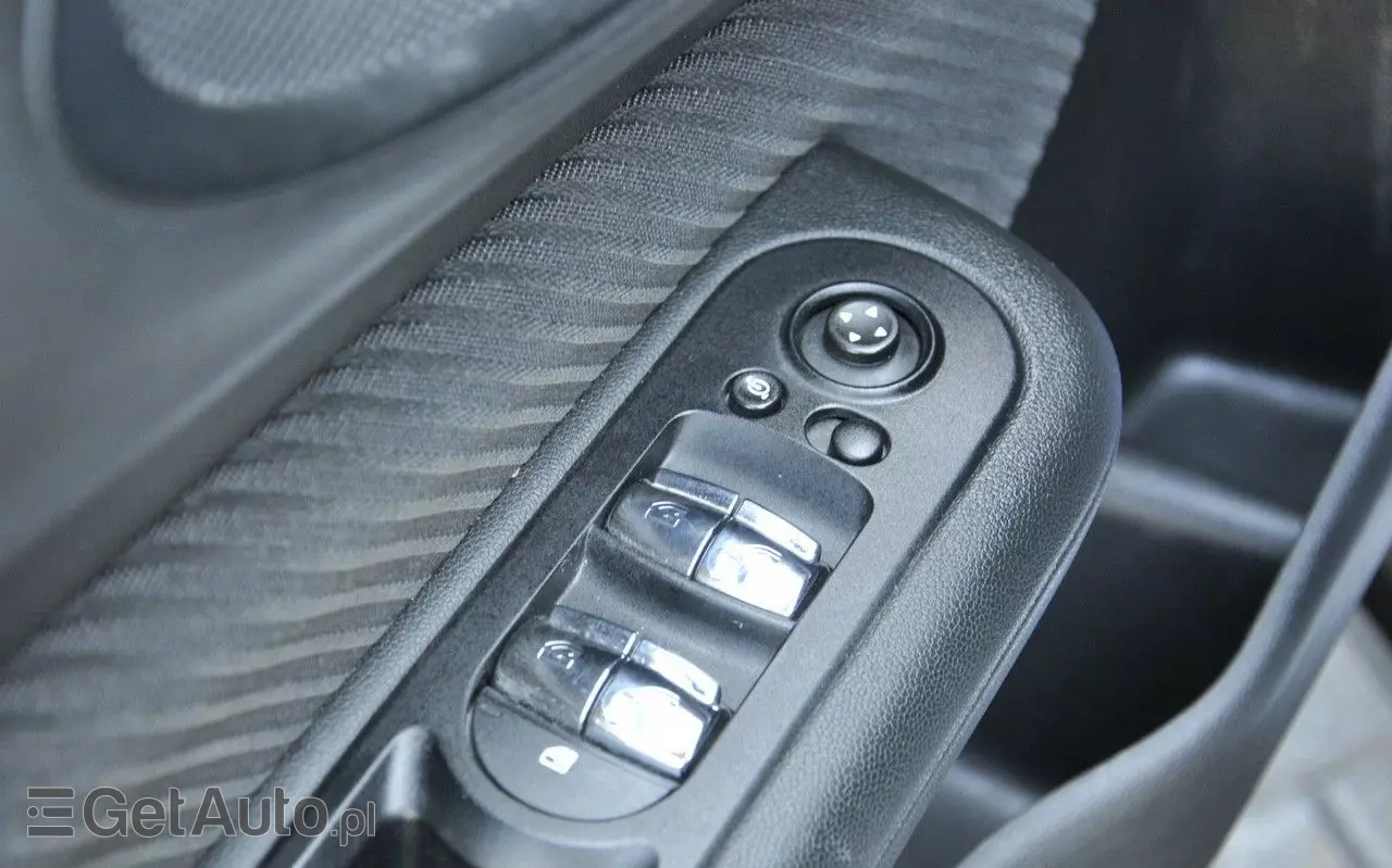 MINI Clubman Cooper D Untold Edition