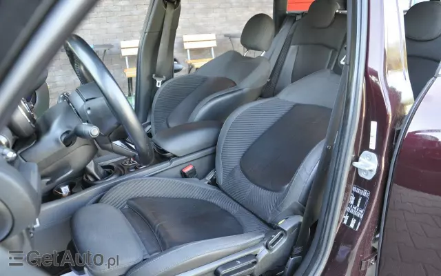 MINI Clubman Cooper D Untold Edition