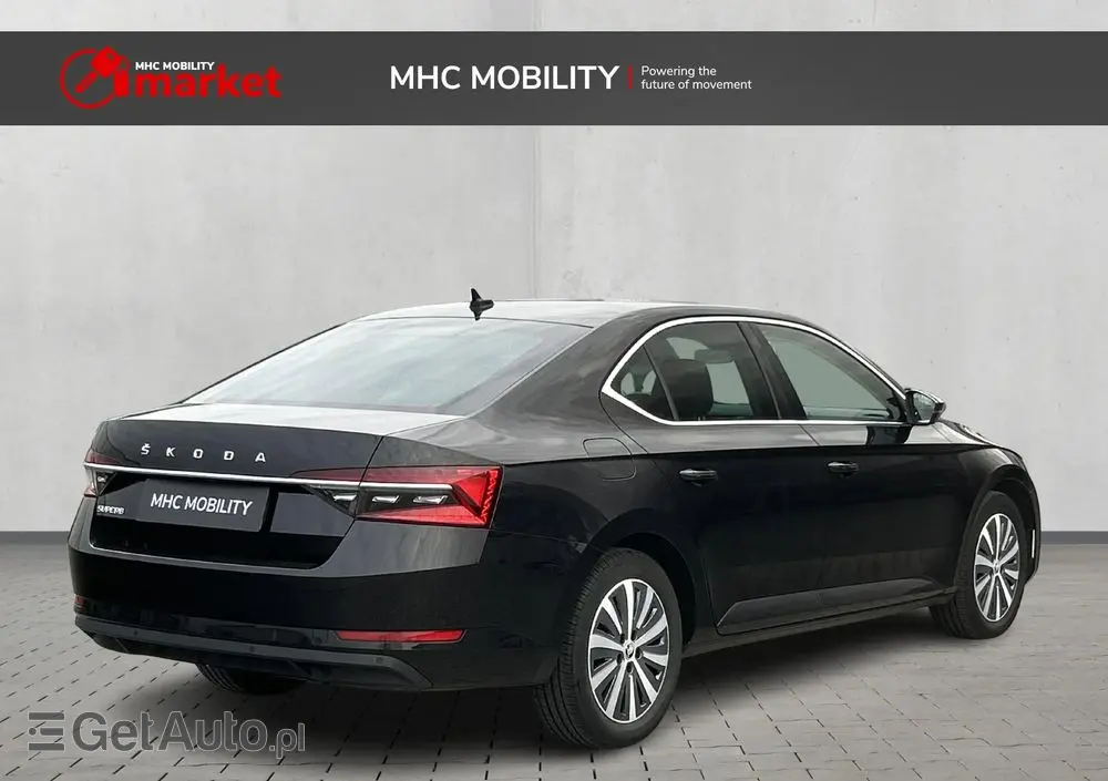 SKODA Superb 2.0 TDI SCR Ambition DSG