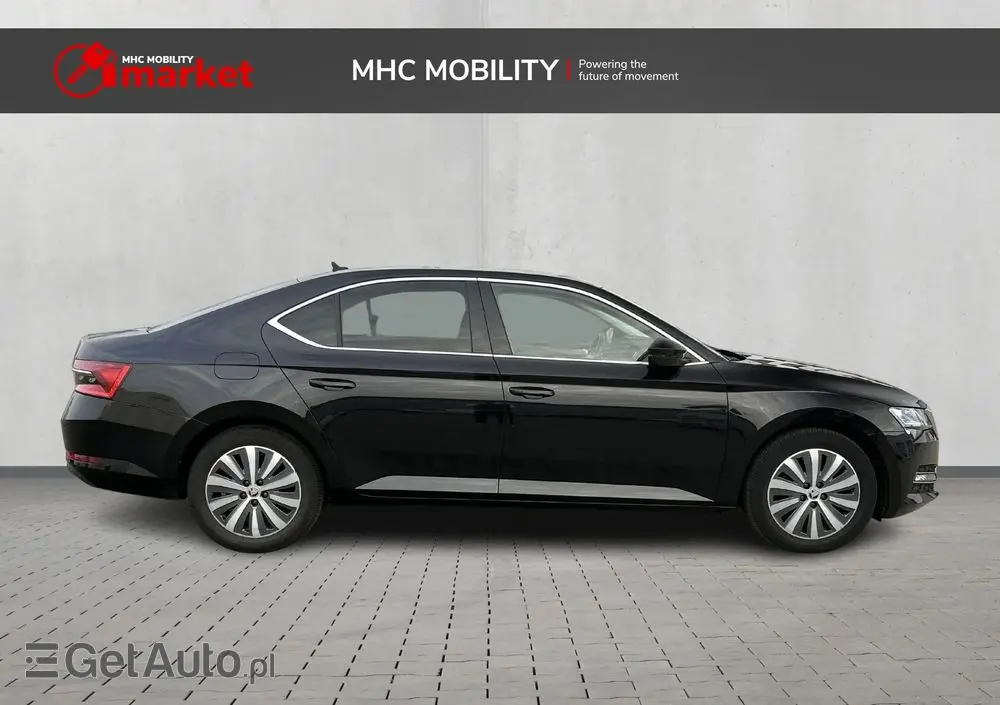 SKODA Superb 2.0 TDI SCR Ambition DSG