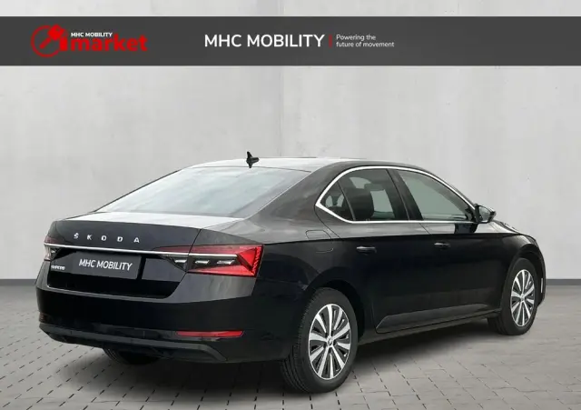 SKODA Superb 2.0 TDI SCR Ambition DSG