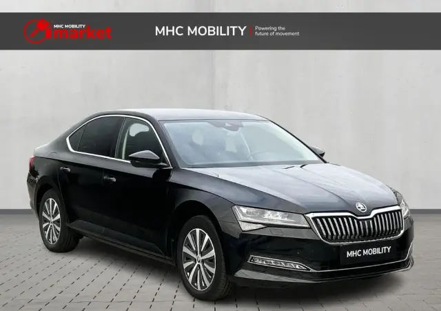 SKODA Superb 2.0 TDI SCR Ambition DSG