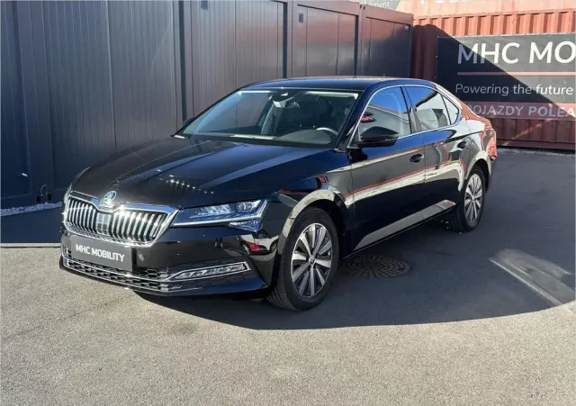 SKODA Superb 2.0 TDI SCR Ambition DSG