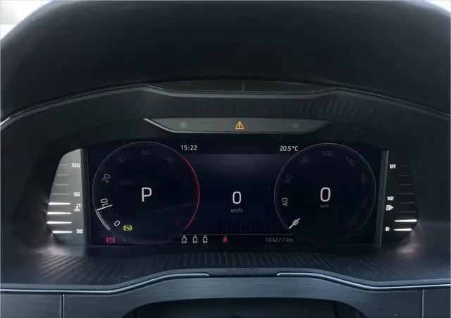 SKODA Superb 2.0 TDI SCR Ambition DSG