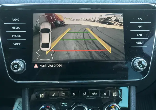 SKODA Superb 2.0 TDI SCR Ambition DSG