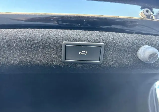 SKODA Superb 2.0 TDI SCR Ambition DSG