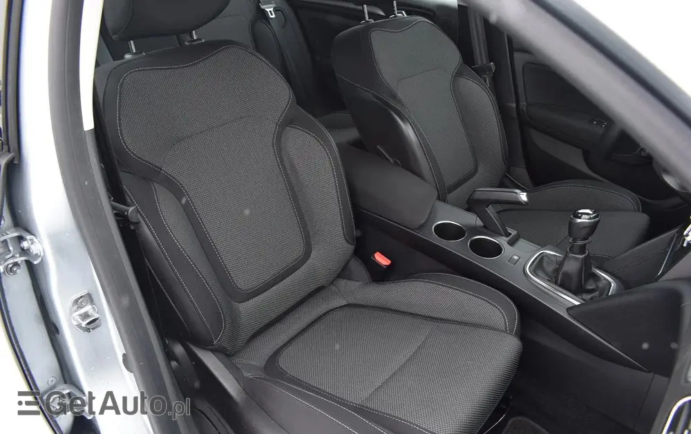 RENAULT Megane 1.3 TCe FAP Equilibre