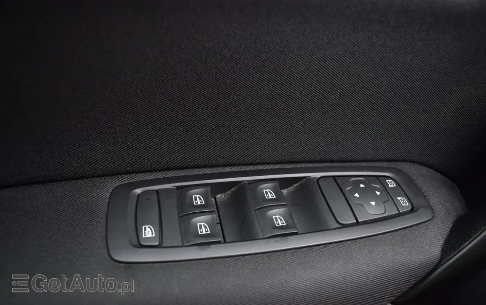 RENAULT Megane 1.3 TCe FAP Equilibre