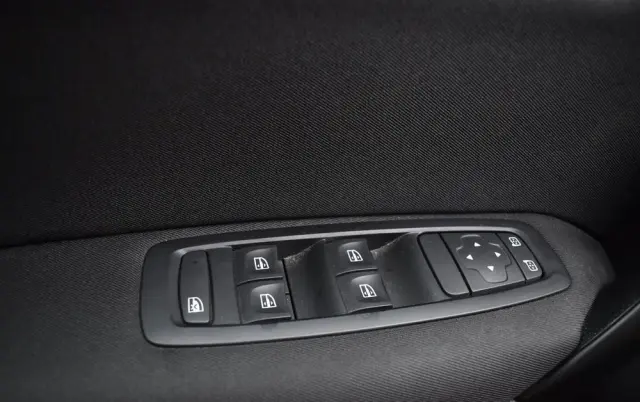 RENAULT Megane 1.3 TCe FAP Equilibre