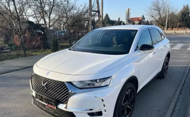 DS Ds7 Crossback 