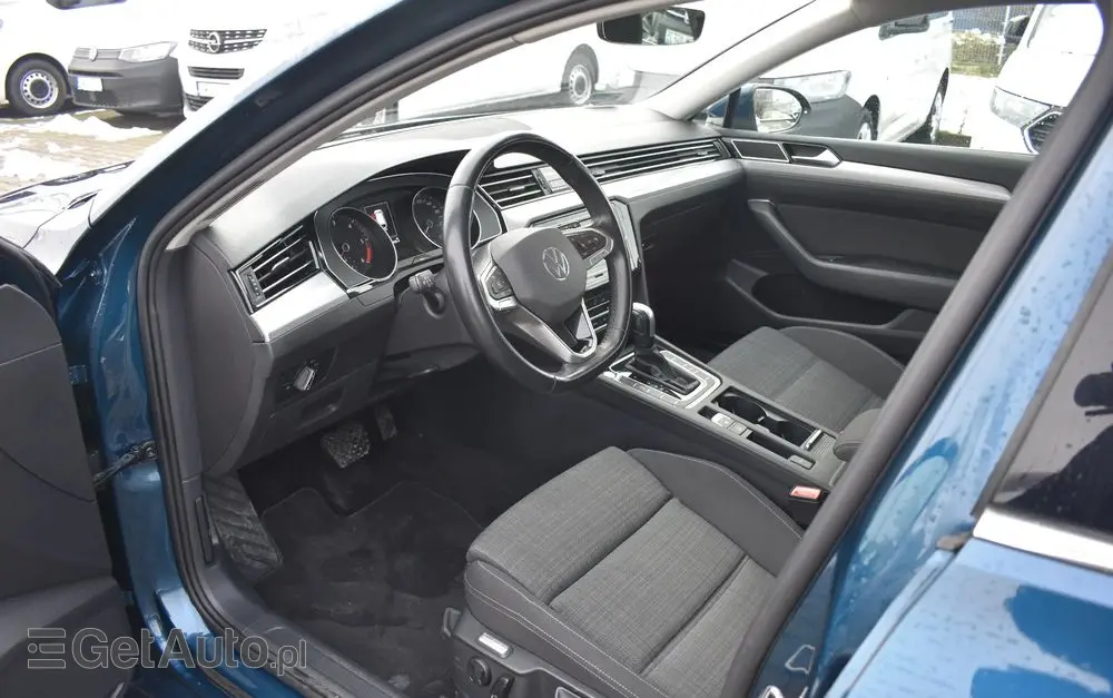 VOLKSWAGEN Passat Variant 2.0 TDI EVO Business DSG