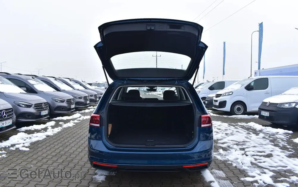 VOLKSWAGEN Passat Variant 2.0 TDI EVO Business DSG