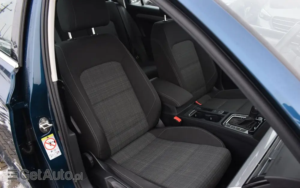 VOLKSWAGEN Passat Variant 2.0 TDI EVO Business DSG