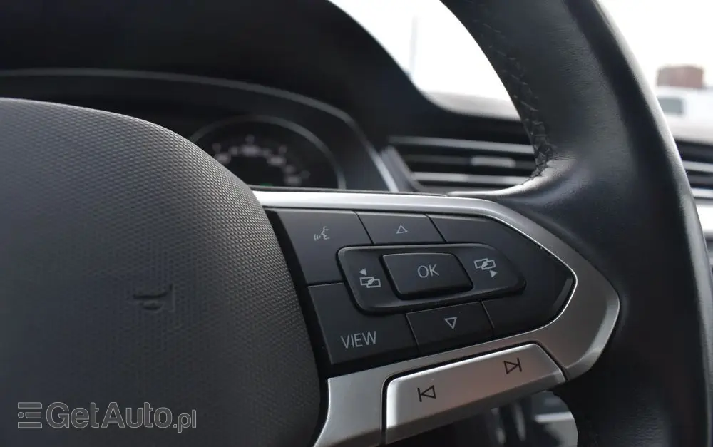 VOLKSWAGEN Passat Variant 2.0 TDI EVO Business DSG