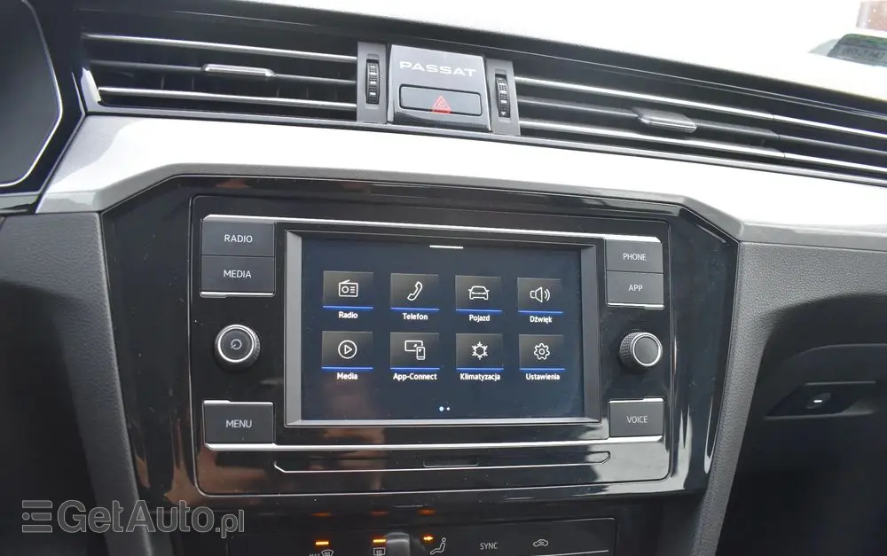 VOLKSWAGEN Passat Variant 2.0 TDI EVO Business DSG