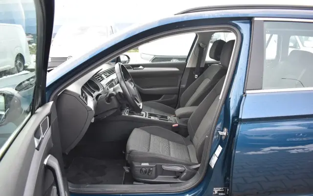 VOLKSWAGEN Passat Variant 2.0 TDI EVO Business DSG