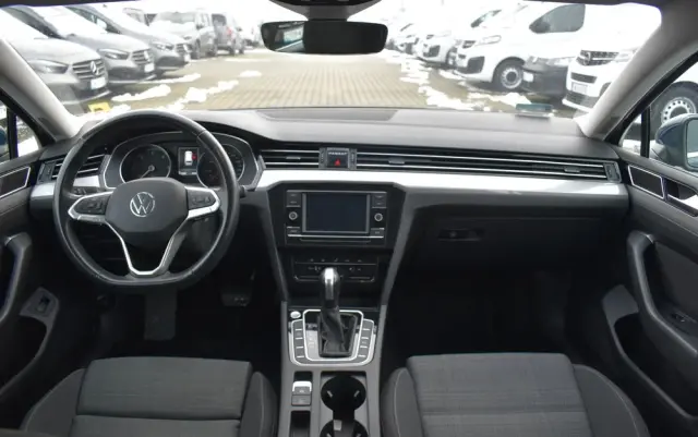 VOLKSWAGEN Passat Variant 2.0 TDI EVO Business DSG