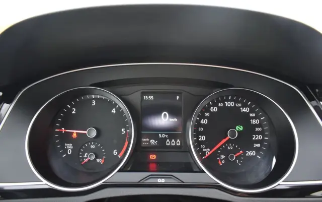 VOLKSWAGEN Passat Variant 2.0 TDI EVO Business DSG