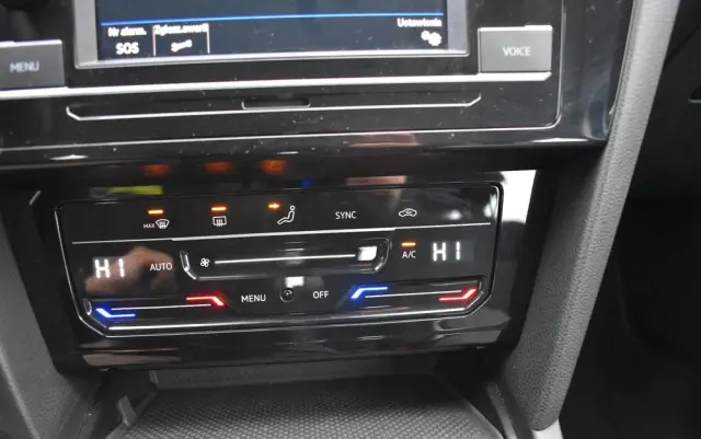 VOLKSWAGEN Passat Variant 2.0 TDI EVO Business DSG