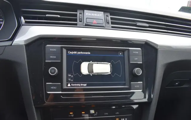 VOLKSWAGEN Passat Variant 2.0 TDI EVO Business DSG