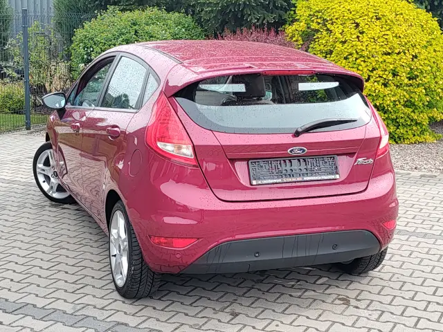 FORD Fiesta Titanium