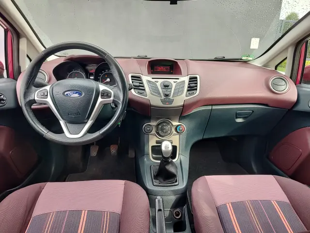 FORD Fiesta Titanium
