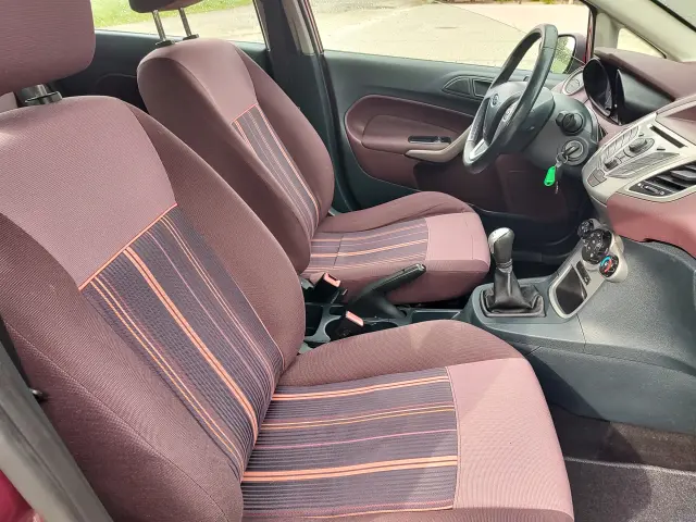 FORD Fiesta Titanium