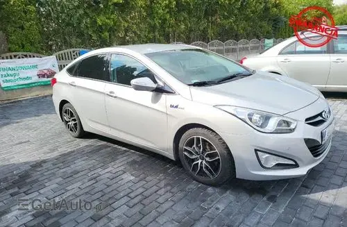 HYUNDAI I40 
