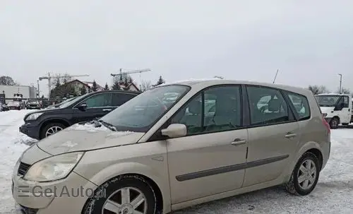 RENAULT Grand Scenic 