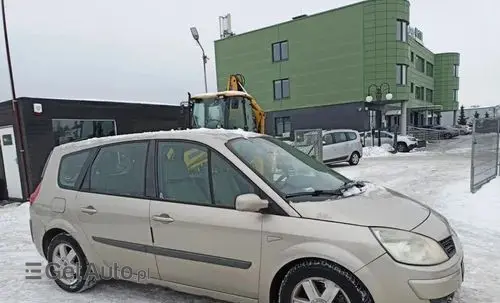 RENAULT Grand Scenic 