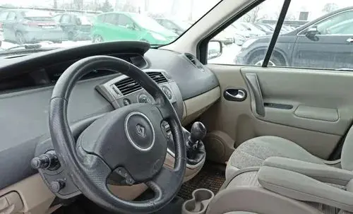 RENAULT Grand Scenic 