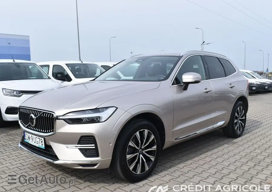 VOLVO XC 60 B4 B Plus Bright