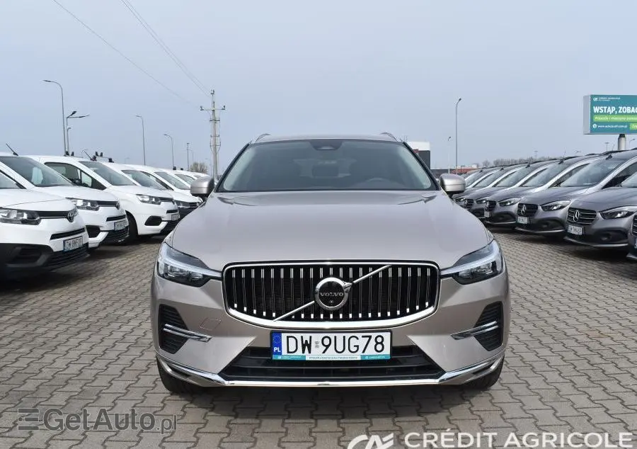 VOLVO XC 60 B4 B Plus Bright
