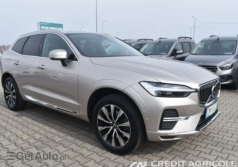 VOLVO XC 60 B4 B Plus Bright