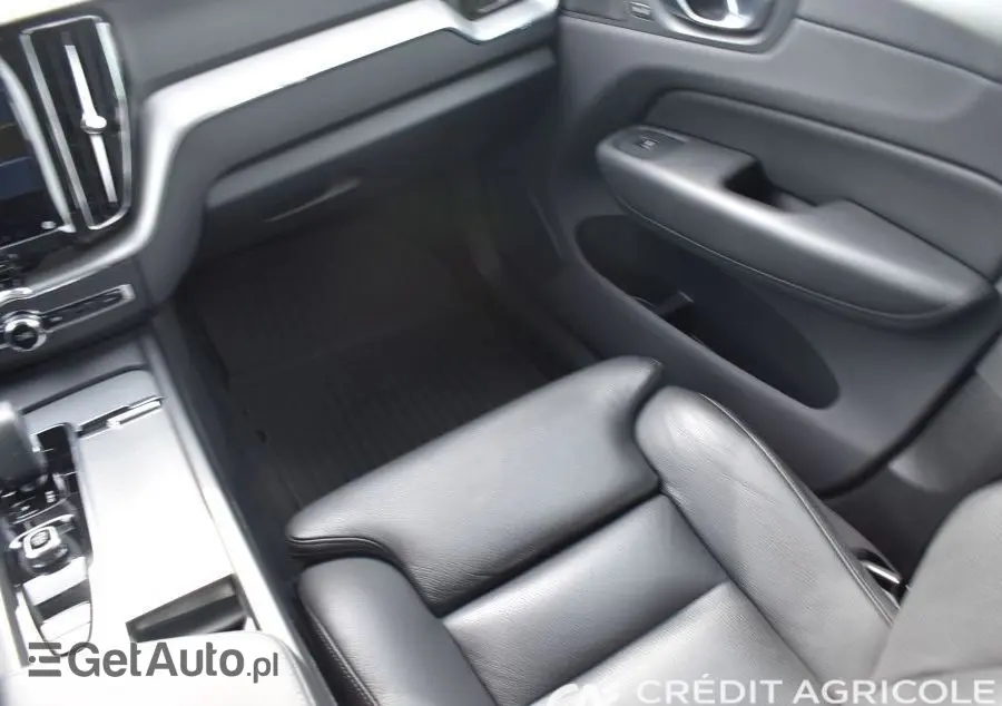 VOLVO XC 60 B4 B Plus Bright