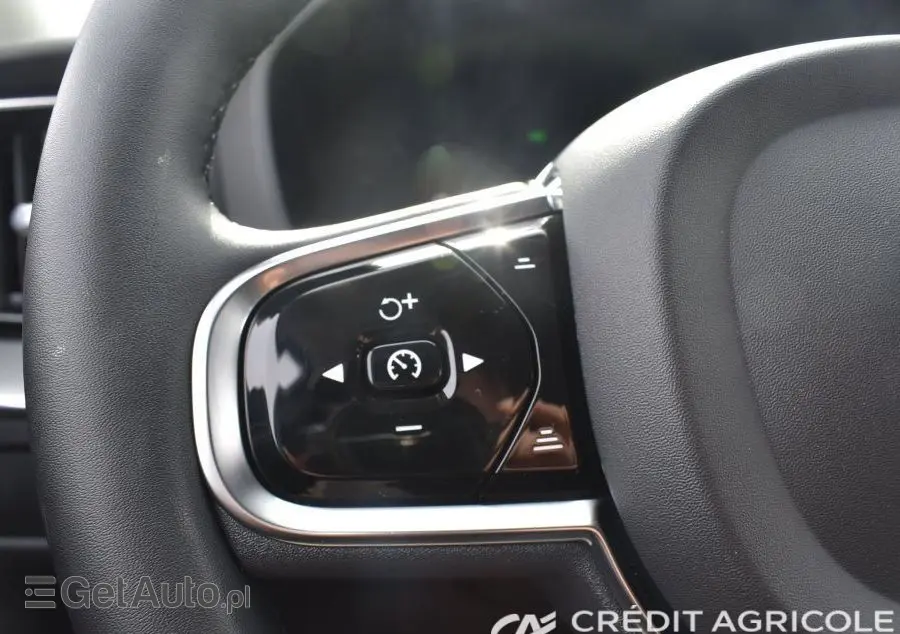 VOLVO XC 60 B4 B Plus Bright