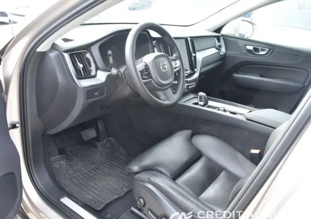 VOLVO XC 60 B4 B Plus Bright