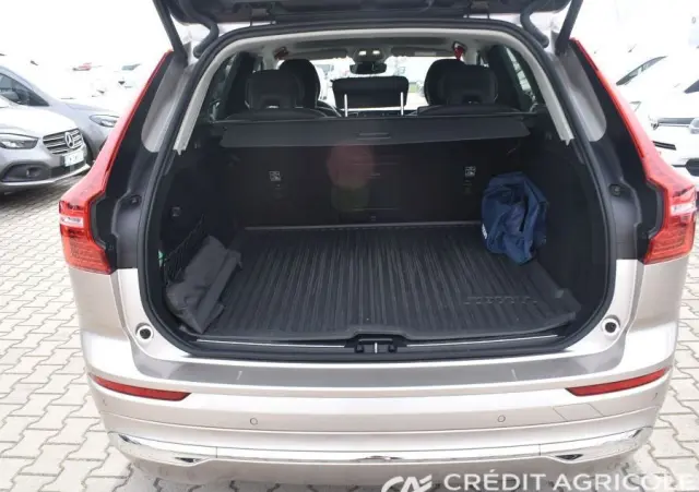 VOLVO XC 60 B4 B Plus Bright