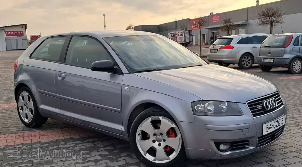 AUDI A3 2.0 FSI Attraction