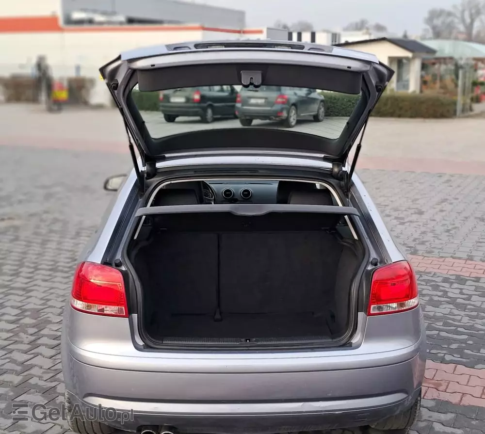 AUDI A3 2.0 FSI Attraction